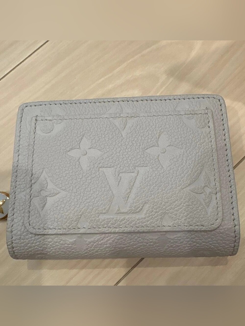 Louis Vuitton Pale Blue Leather Compact Wallet with Gold Accents - Picture 9 of 10